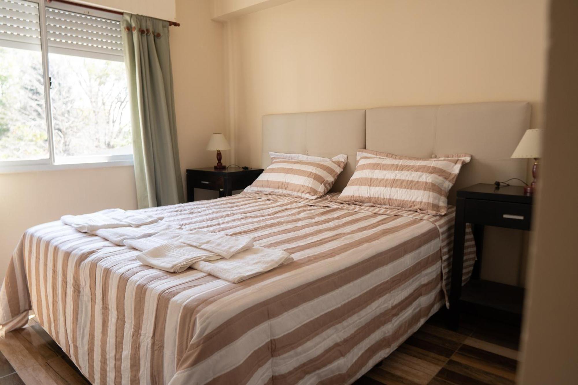 Comodo Depto En San Nicolas De Arroyos Con Cochera 0341-15-675-22-36 Apartment